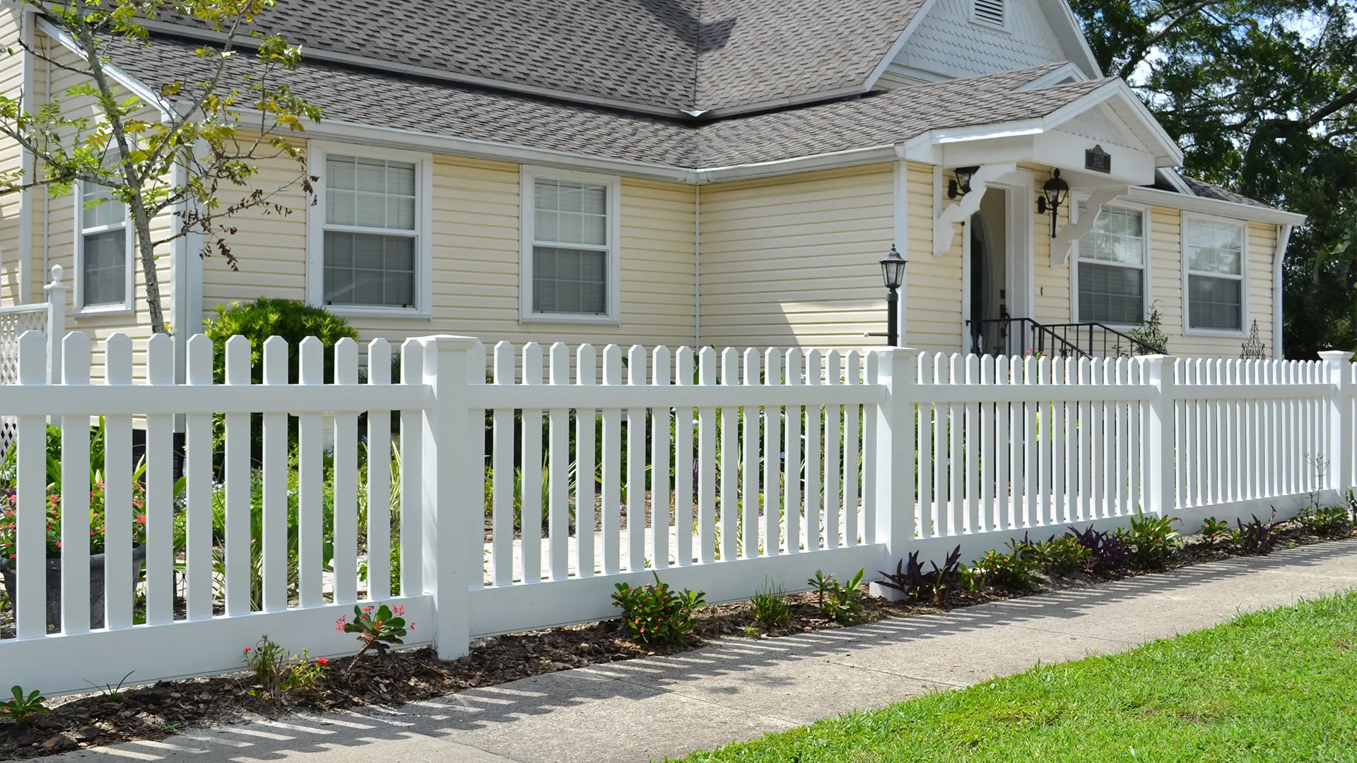 Danielle Fence & Outdoor Living - Central Florida's Premier Fence Company