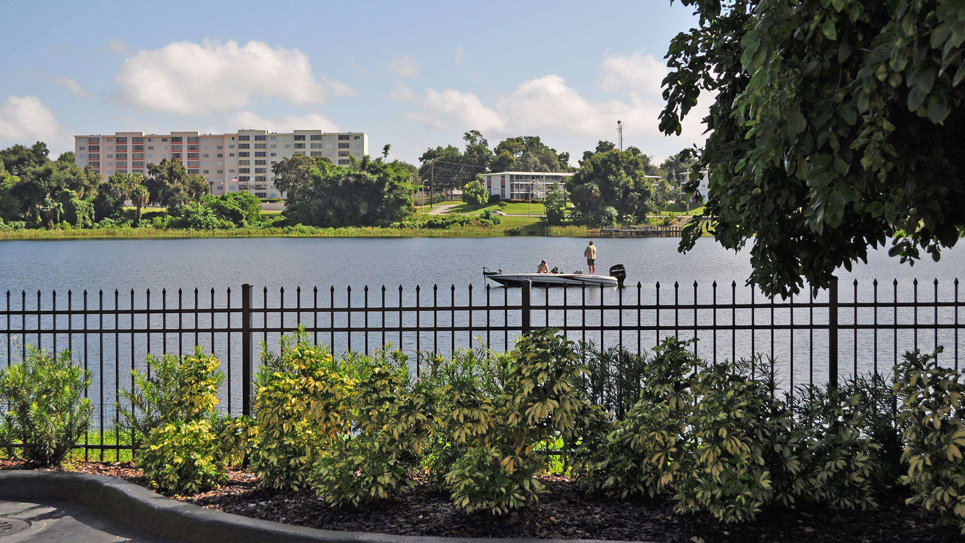 Bentley Aluminum Fence