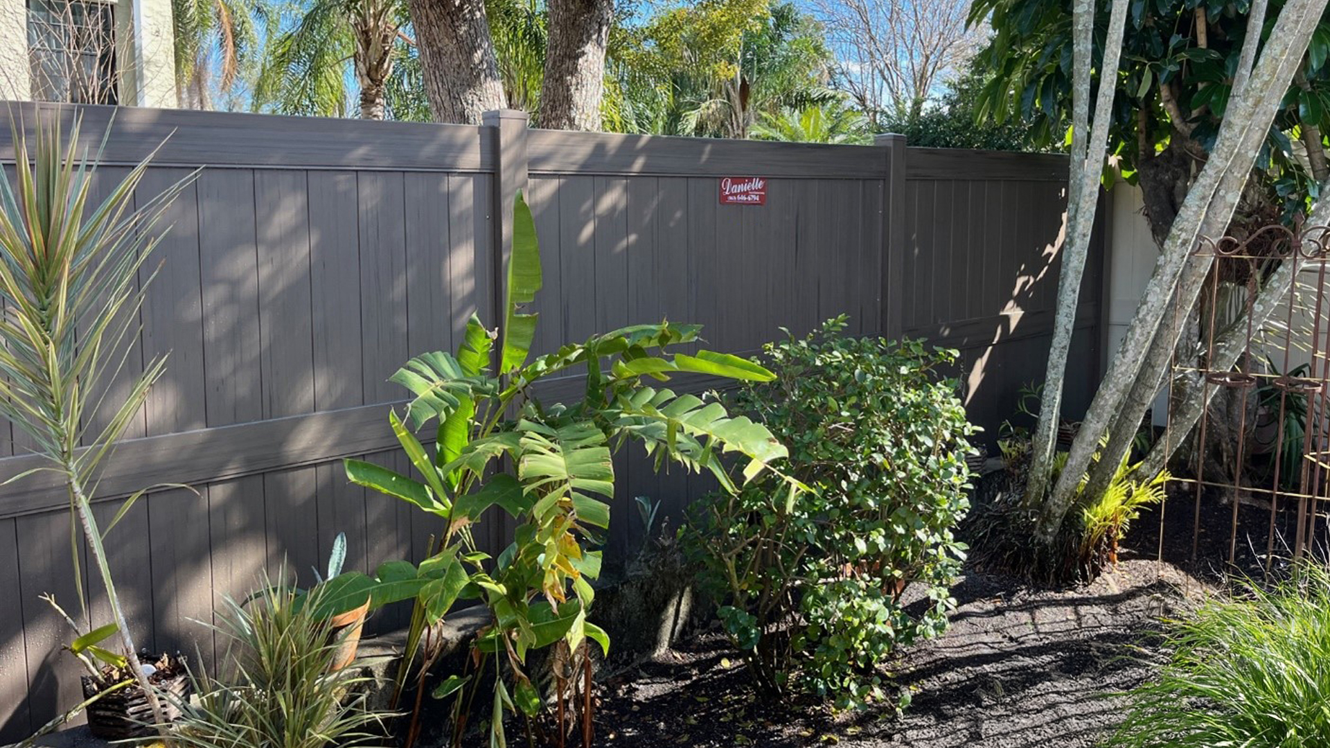 Timber Estate Vinyl Fence