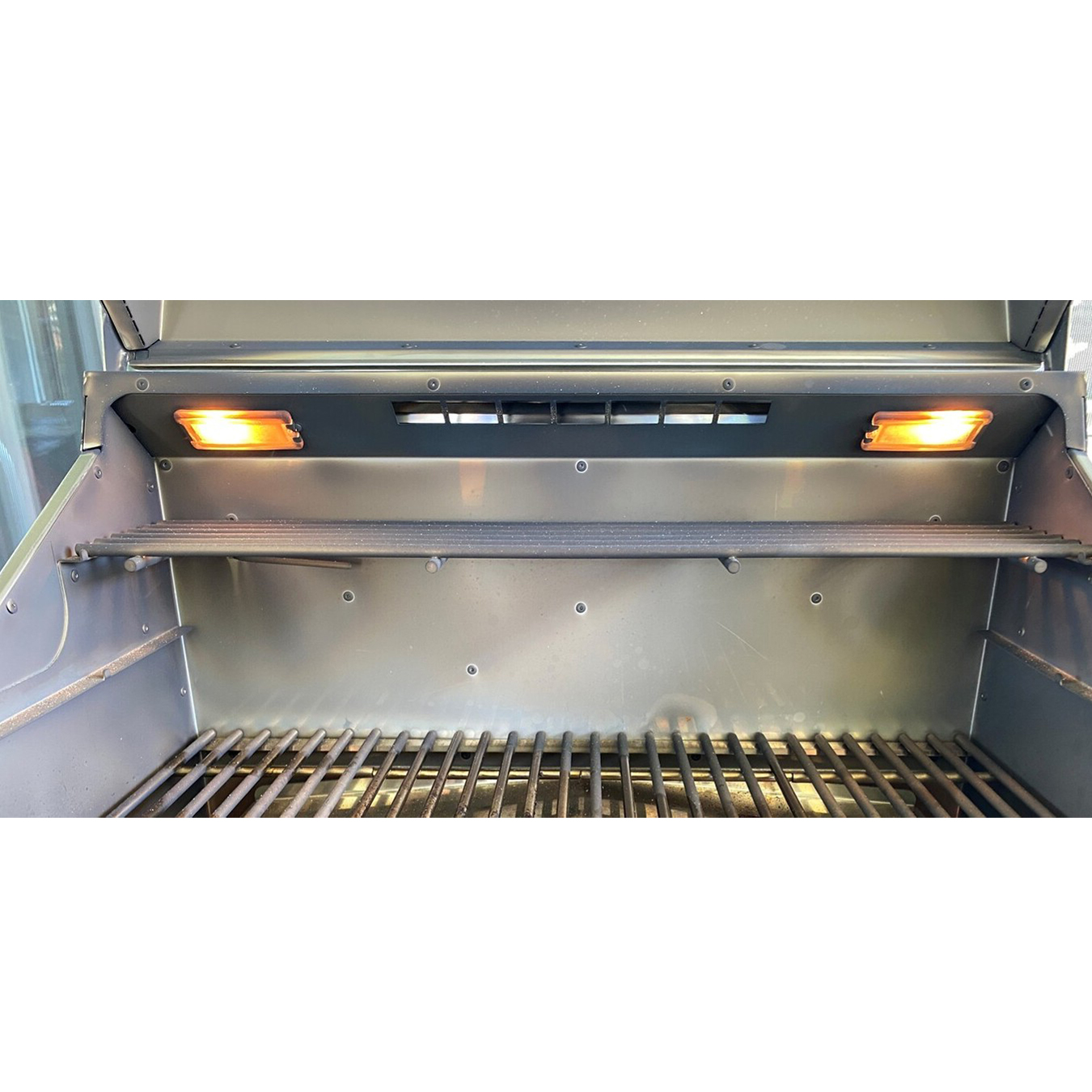 Memphis Pro Built-In Pellet Grill
